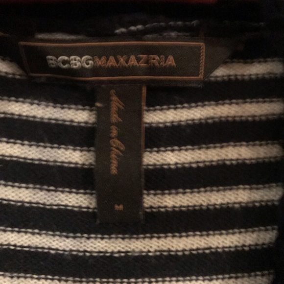 BCBG navy blue sweater - Picture 5 of 5